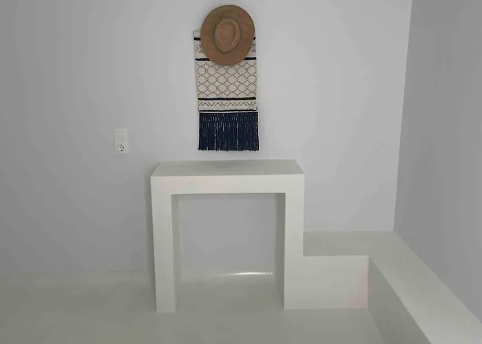 Relax With A View * Batsi