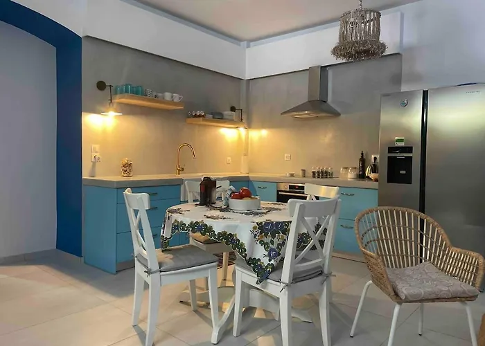 Relax With A View Villa Batsi